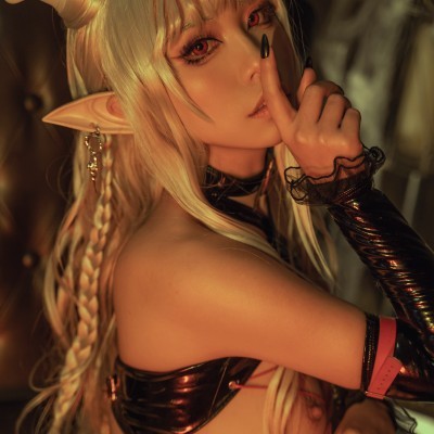 爆机少女喵小吉：永恒的魅魔极限写真诱惑西方山羊的拟人行为指南(1)