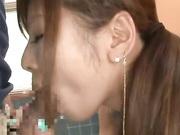 跟踪露出透明内衣美尻让人兴奋的女性 2_clip3