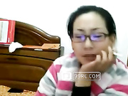 超靓美女裸聊让男人哄得很顺溜（国语）