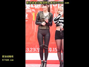 超紧身裤表演小逼形状都能看清楚简直就是赤裸裸的诱惑呀[鼎20140723]