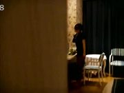 酒店里调教逼逼很痒的制服女友，鞭子、器具一起上[新20140815]_1
