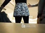 几乎侏儒一样的男人也能搞到这么不错的女人还情意绵绵的[葡201505]