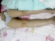 白嫩居家美少妇