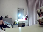 清純美女自慰露臉 自拍不過癮 勾引男人來操逼