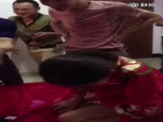 网络疯传的婚礼上新娘吃小弟弟事件完整