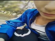 口活一流舌头非常灵活的可爱白嫩美女主播来大姨妈了只好和炮友在野外激情吹箫了对白精彩.