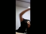 你在说什么鬼国内专搞良家的胖老外公交车站搭讪个打工妹粗大的鸡巴让她表情销魂