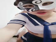 情侣啪啪秀学生制服先给大长吊男友深喉再各种姿势换着操最后射嘴里