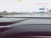 【重磅福利】性感漂亮的美少妇驾照一直考不过路上练车时和教练车震,正操时老公来电话说：在练车一会回家!