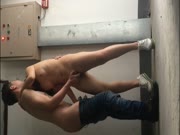 露脸才是王道大庆哥工厂楼道爆艹银行职员副经理真骚，干的骚货直叫好爽720P高清无水印