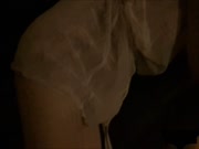 牙科医院护士美眉和网友去唱K被下药灌倒拔下小内裤玩逼流了好多淫水