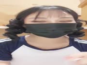 每天表演都不重样的大奶主播7.26 掰无毛一线天粉木耳 隔着窗户搞诱惑 很会玩