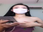 高颜值身材苗条长发美女主播第二季 全裸近距离特写手指扣逼自慰秀呻吟诱惑