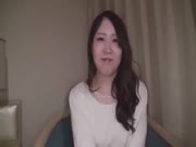 它看起来非常整洁和令人讨厌的yariman女孩rie Mashiko