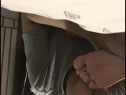 国产恋足癖猥琐男舔完嫩妹玉足 无套抽插内射