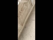 女主播为增加收益约网友在风景旅游区城楼上露天啪啪