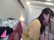 FC2-1104145（有马赛克）[个人]秘密制作与F茶杯女性ana相似的已婚女人Deriharu姐姐！虽然乳头舔轻轻处女毕业护送♡おおん巨乳巨乳巨乳腰鬼S S S S鬼鬼ピストンピストン！马鞍