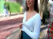 300 MAAN-421政治经济学院（属于志愿者圈）大学二年级学生街角