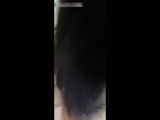 美女主播难受只能自己在家自慰玩跳弹
