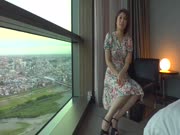 259LUXU-1148 Lagju TV 1129纤细的美丽，只需亲吻就可以滋润眼睛，愉快地淹死。这是一个必须看到的气喘吁吁的形象，同时让一个男人的臀部迷住，一点一点地移动，同时使舌头纠结！Reiko Katsuraki 34岁健身房管理