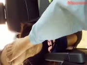 最屌自拍作品-冷S停車場內車震完後風油精搽逼逼自慰商場玩露出 表情呻吟銷魂