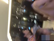 经典盗摄：商超妆容品专区偷录高贵美女裙底风光，看到老二瞬間勃起!!妈的，太久没碰女人了