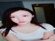 骚气白衣少妇道具自慰秀 道具大JJ口交抽插放地上骑坐套弄呻吟娇喘 很是诱惑喜欢不要错过