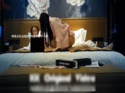 豪华酒店套房双飞极品嫩模 顶不住差点阵亡
