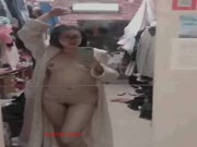 私人圈高颜值大二漂亮骚妹纸极限骚出天际新篇 宿舍里发骚 震动棒紫薇 浴袍美体 高清私拍52P 高清720P版