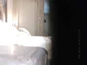 嫖妓達人《全國探花》鐵牛哥星級酒店直播嫖妓良家兼職美少婦 吹簫胸推漫遊配合各種體位 完事後嘮嗑探討人生 貌似還是個老師啊 國語高清