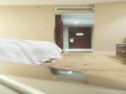 嫖妓老哥星級酒店開房現場直播高價約了個高顏值黑衣妹子泄火 一起鴛鴦浴翹臀後入深喉口爆吃精 太猛了 國語對白