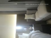 【9总出击】约了个颜值不错丰满白衣少妇，沙发扣逼床上口交大力猛操，很是诱惑喜欢不要错过