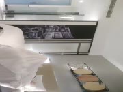 嫖妓達人哥星級酒店開房現場直播高價約了個高顏值白衣妹子啪啪 互舔騎乘後入大力猛插 連續幹了兩炮直接累趴下了～2V國語高清 (2)