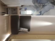 小哥寻花深夜第二场约了个黑衣妹子TP啪啪，沙发舔奶骑乘侧入大力猛操搞得呻吟连连