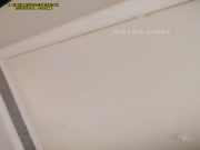 皮肤雪白漂亮的大长腿性感美女酒店上门服务,不洗澡强迫口交,干逼时男说你的逼比你脸蛋都好看!