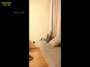 颜值身材一流外围女，叫床声音好听，口里不停啊啊叫着，好爽，最后口爆。