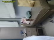 嫖妓達人哥星級酒店開房直播微信網約個時尚性感連衣裙新加坡兼職美女打炮 互舔愛撫調情配合各種體位幹得直叫求饒 國語對白