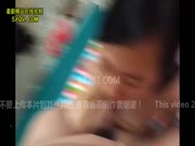 出租屋和刚才乡下出来的打工妹女友啪啪没啥性经验教她尝试各种姿势啪啪