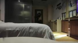 素人打野丶毒液原千人斩，花臂纹身腰细胸大嫩妹，双腿肩上扛操的啊啊啊哦哦哦