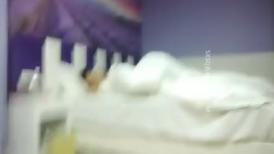 良家系列132 全网寻花新泡良家少妇不给睡觉疯狂折磨一晚上被骂你还是人吗-求求你放过我吧 还要不要睡觉的 你发神经的 一个晚上要多少次？