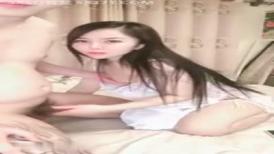 极品情侣啪啪【婉莹】超高颜值女神与纹身男花式啪啪道具自慰 69互舔 饥渴抓着J8往