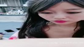 娇小身材非常耐操气质美女米拉激情啪啪  无毛肥穴被炮友振动棒抽插