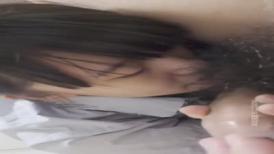 战神小利文静乖巧眼镜妹  蹲着深喉口交脱掉衣服  揉穴正入抽插猛操  穿高跟鞋双腿肩