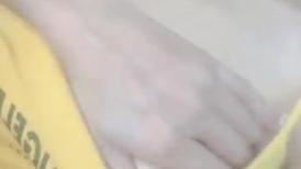 性瘾特别大的昆山小女友，半路忍不住，停车高潮一次，叫声真是酥死人！