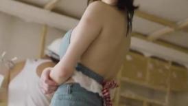 【钻石级❤️推荐】皇家华人AV剧情新作 猥琐工人操上爆乳高傲女监工 这么热账号脱衣服 小穴好湿热  高清720P原版首发