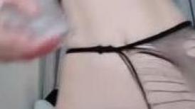 电臀女王马甲线细腰 顶级美腿肥臀 把诱惑发挥到极致 翘起屁股上下摆弄 道具假屌爆