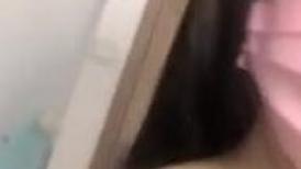 网红女神级别最极品的尤物之一  身材爆好 长腿搭配黑丝和肉丝 最极品的翘臀 难得露逼
