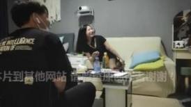 【专约老阿姨】，今夜换外围，2600网约漂亮女神，粉胸翘臀，尤物高潮