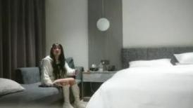 【利大无比】，探花界打桩机，新姿势干大胸萝莉，今夜遇到猛男爽翻了