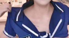 情趣装小短裙，坚挺奶子乳头尖尖，扭动屁股摆弄，笑起来清纯甜美很诱人